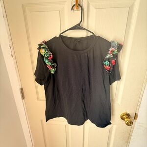 SHEIN Black Top with Tropical Ruffle Sleeves